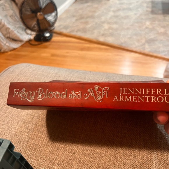 Limited Edition From Blood and Ash Red Cover - Picture 2 of 3